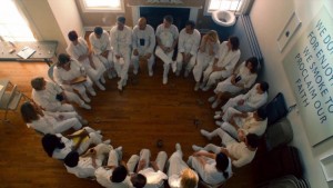 1x01_GuiltyRemnantCircle